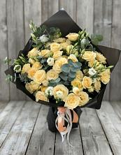 Букет цветов из:  Розы и Лизиантусы в Тольятти