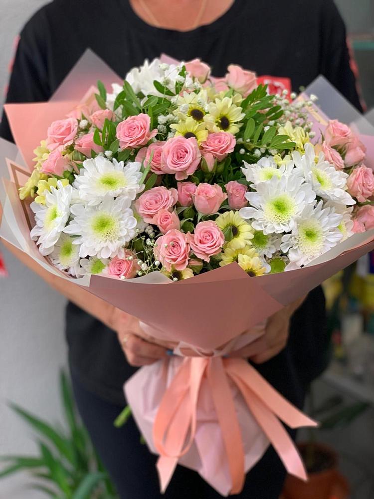 Букет цветов из: Розы и Хризантемы в Тольятти