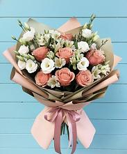 Букет цветов из:  Розы, Альстромерии и Лизиантусы в Тольятти