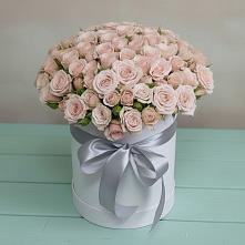 Цветочная композиция из Розы в шляпной коробке в Тольятти