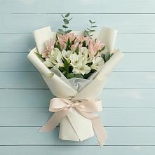 Букет цветов из:  Альстромерии в Тольятти