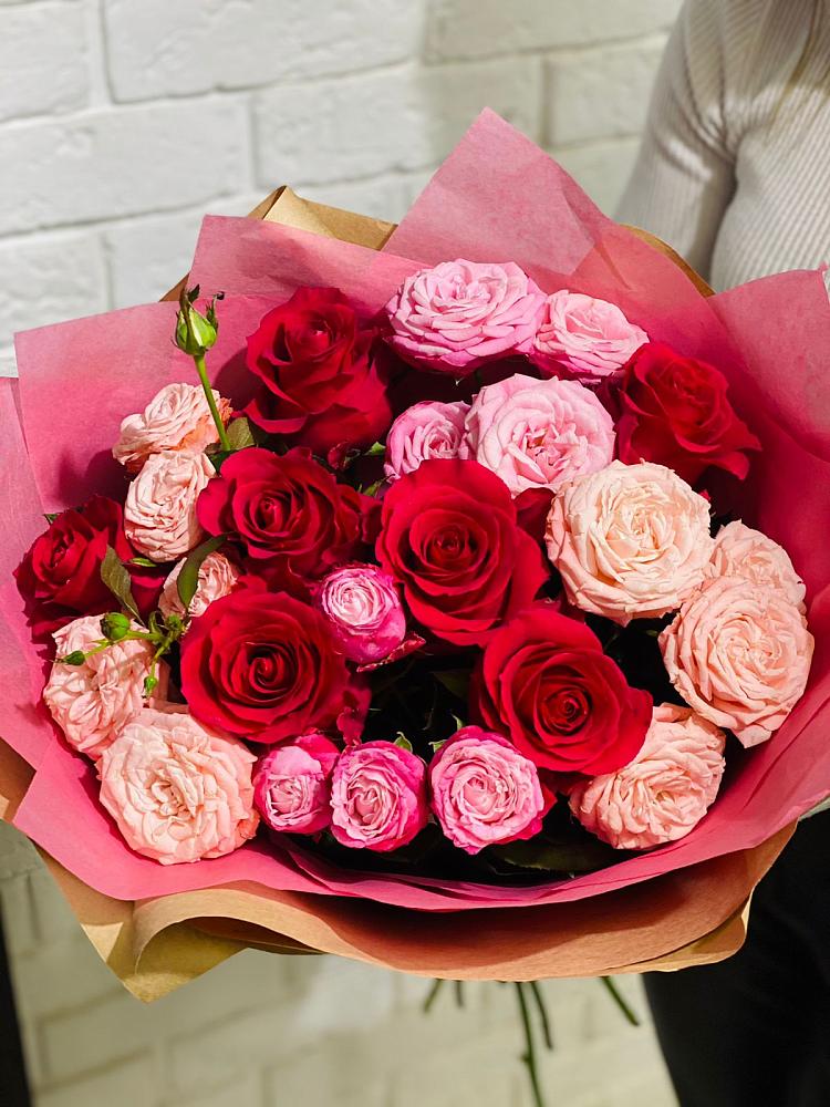 Букет цветов из: Розы в Тольятти