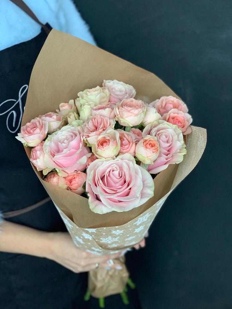 Букет цветов из: Хризантемы и Розы в Тольятти