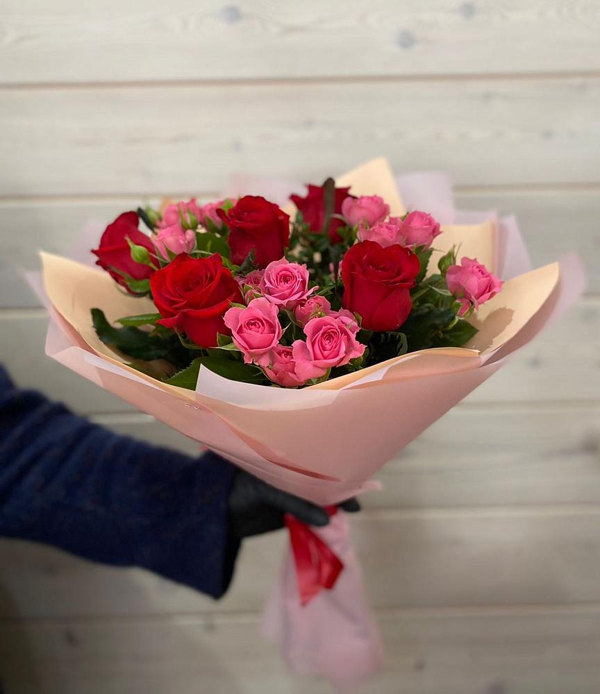 Букет цветов из: Розы в Тольятти
